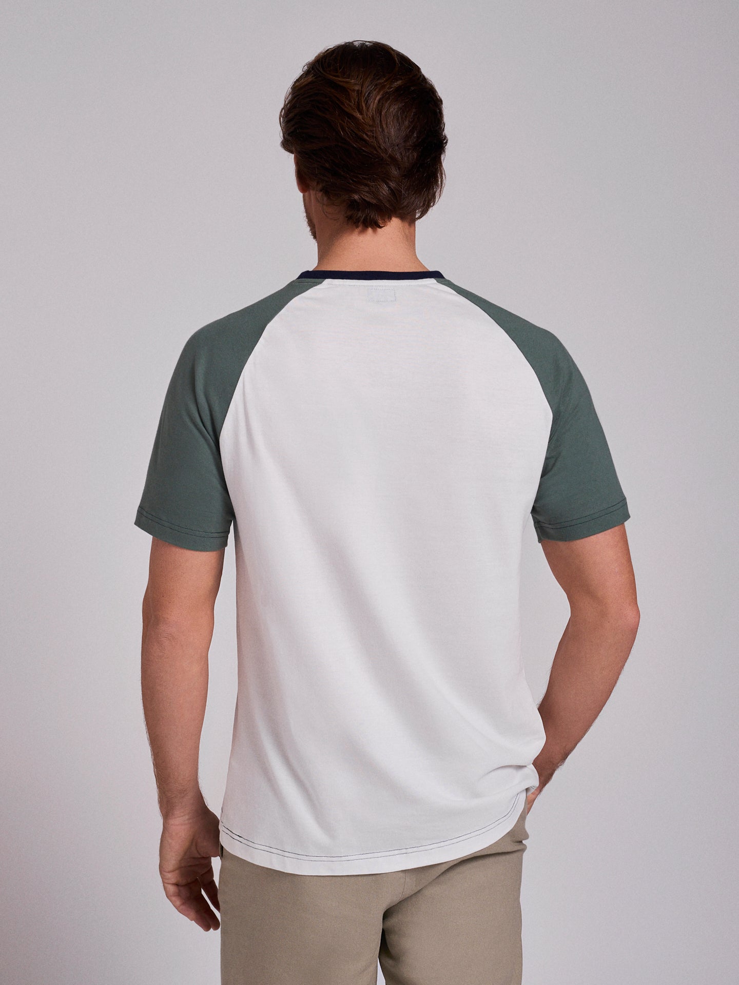 T-SHIRT ALGODÃO BRANCA MANGA CURTA REGULAR FIT MR. BLUE