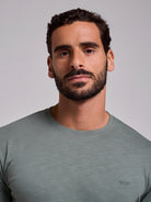 T-SHIRT ALGODÃO VERDE MANGA CURTA REGULAR FIT MR. BLUE