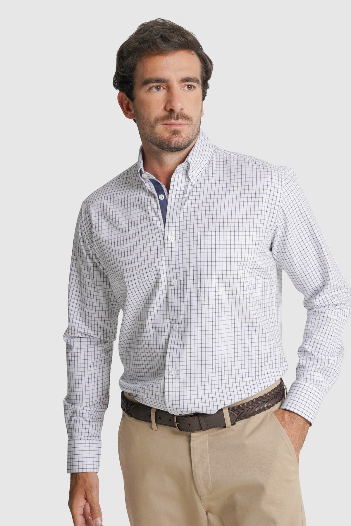 CAMISA TWILL REGULAR FIT BRANCA AO QUADRADO MR. BLUE