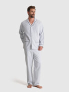 PIJAMA ALGODÃO CLASSIC FIT AZUL ÀS RISCAS MR. BLUE