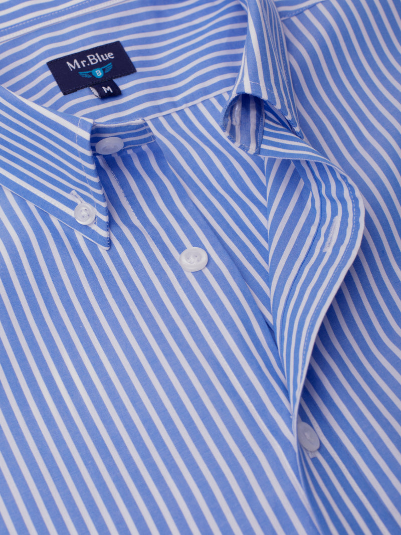 Medium denim blue short sleeve shirt with pocket