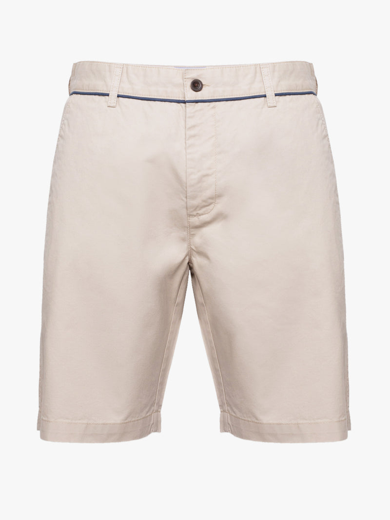 Calções bermuda Chino bege em algodão classic fit