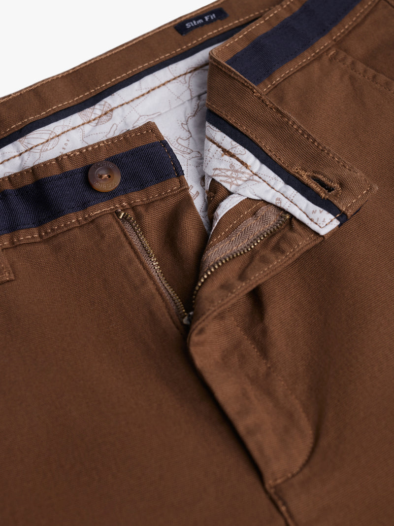 Pantalones Chinos Slim Fit Dobby Marrón