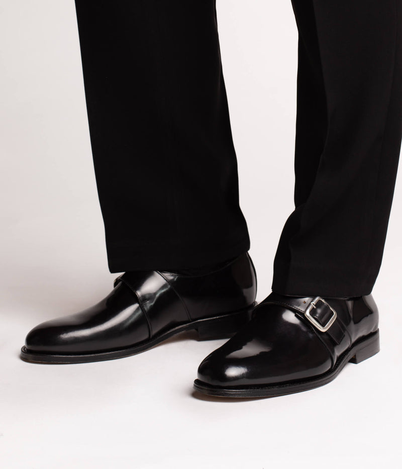Douglas shoe black leather sole