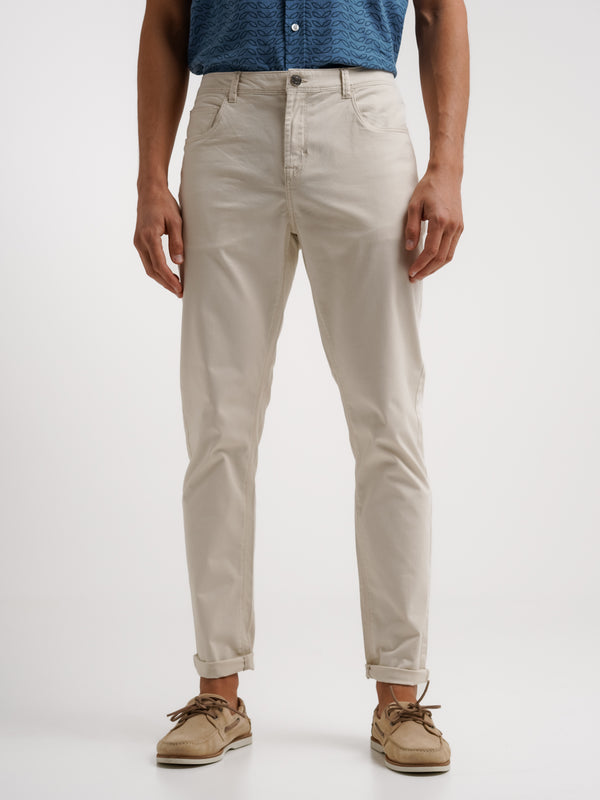 Regular fit white pants