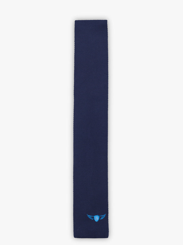 Plain knit tie