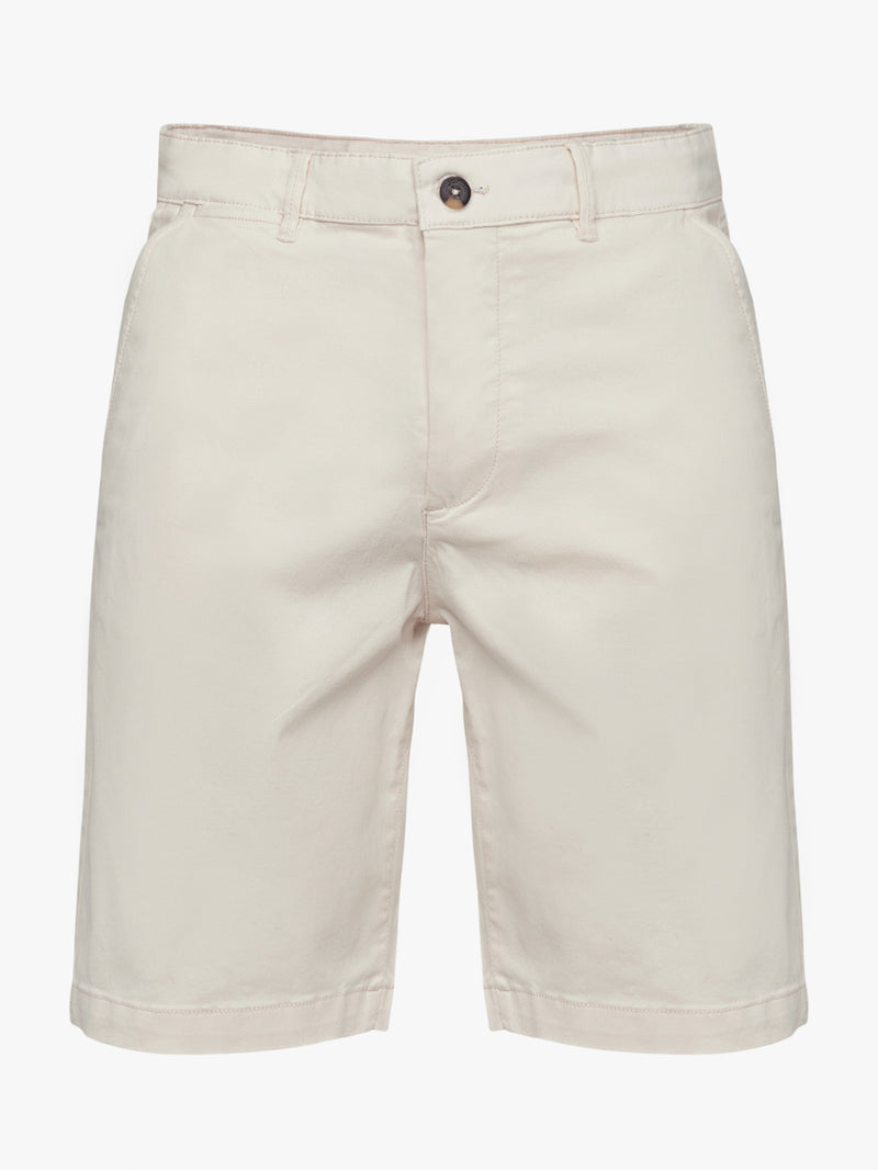 Regular fit white shorts