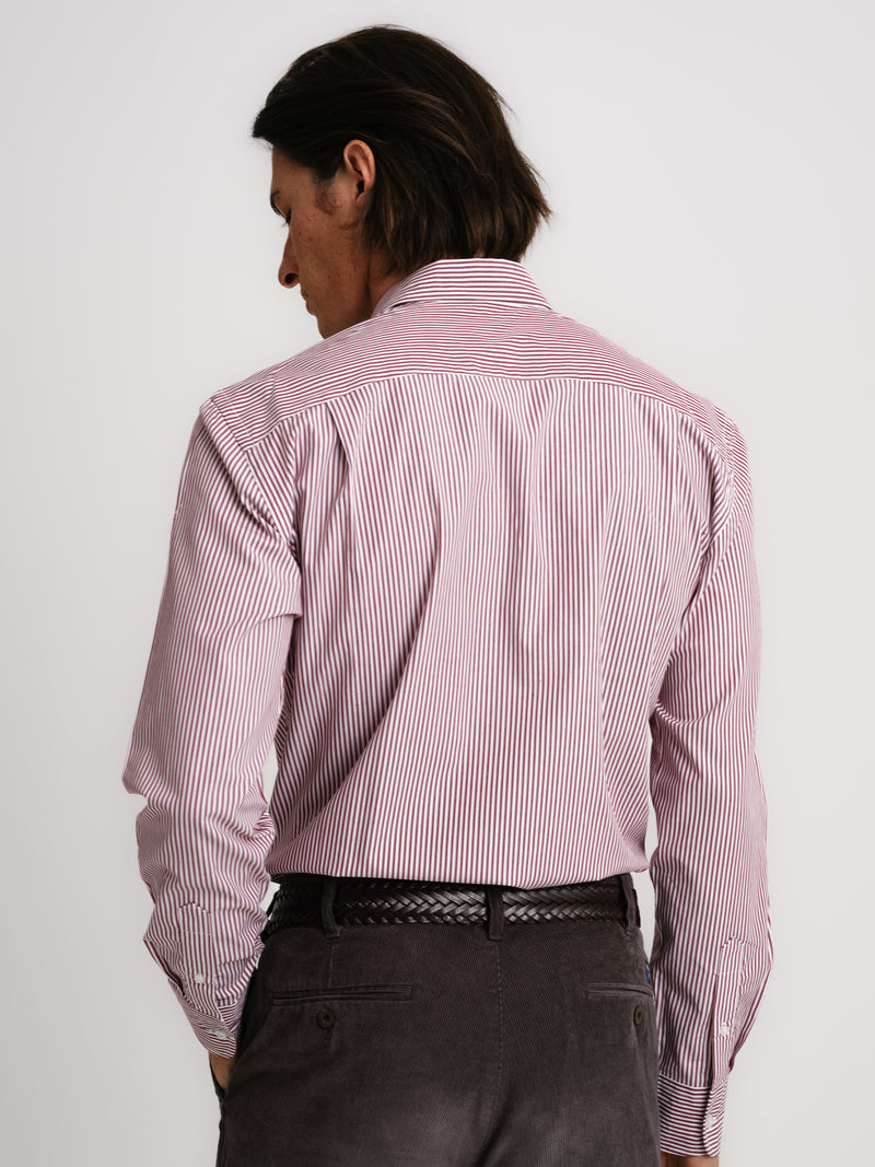 Camisa Classic fit Popeline Vermelha