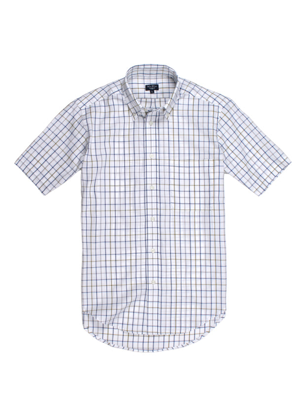White checkered short-sleeve shirt