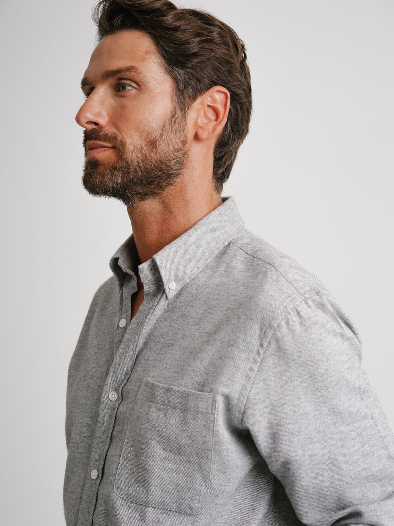 Camisa Regular Fit de franela gris