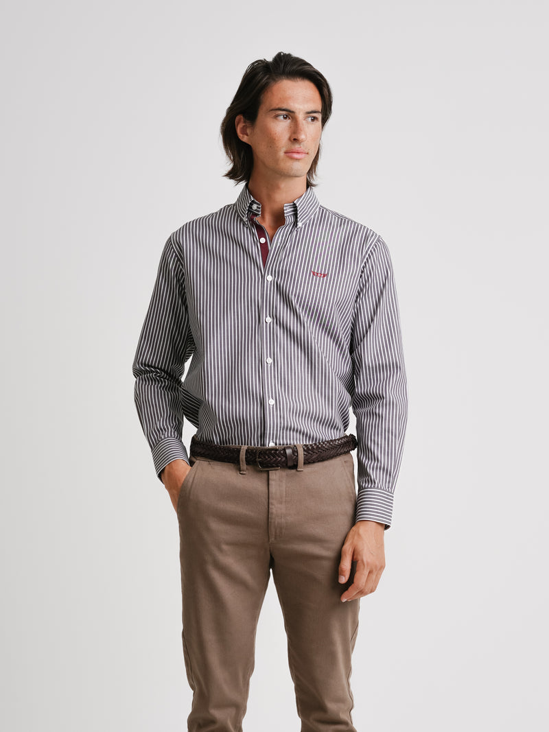 Camisa de sarga gris de ajuste regular