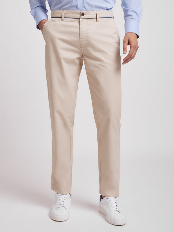 Pantalones chinos beige claro slim fit