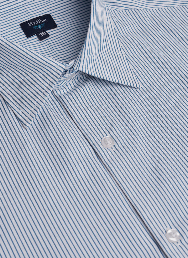 Camisa blanca Oxford de corte clásico