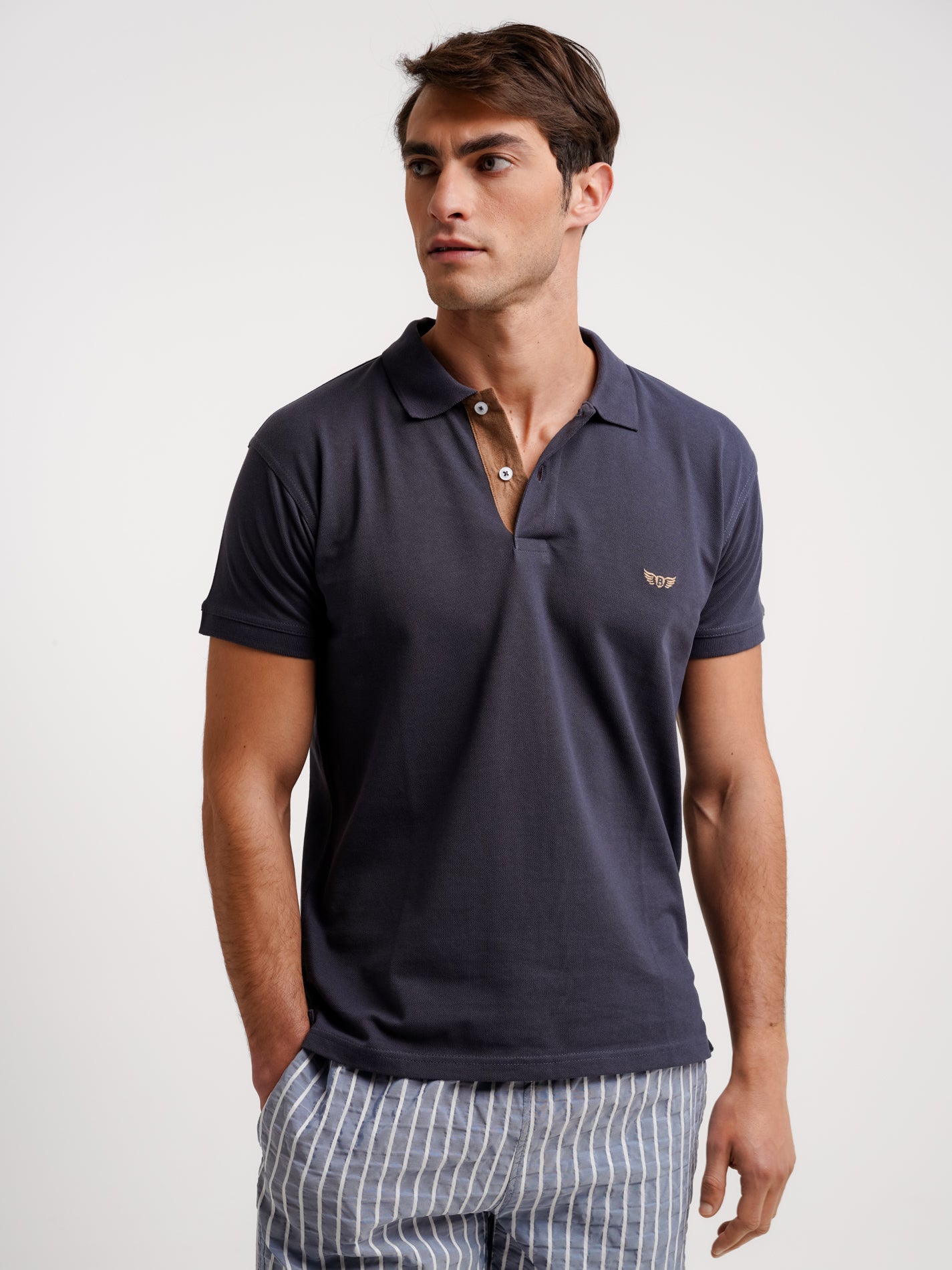 Polo de piqué de corte estándar de Mr. Blue