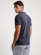 Polo de piqué de corte estándar de Mr. Blue